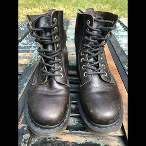 Dr. Marten Pascal 1460 boot